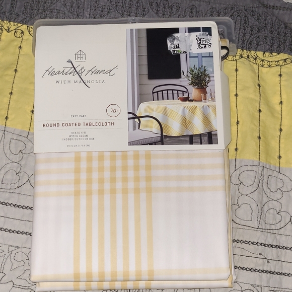 Hearth & Hand Other - Hearth & Hand Yellow and White Plaid Tablecloth